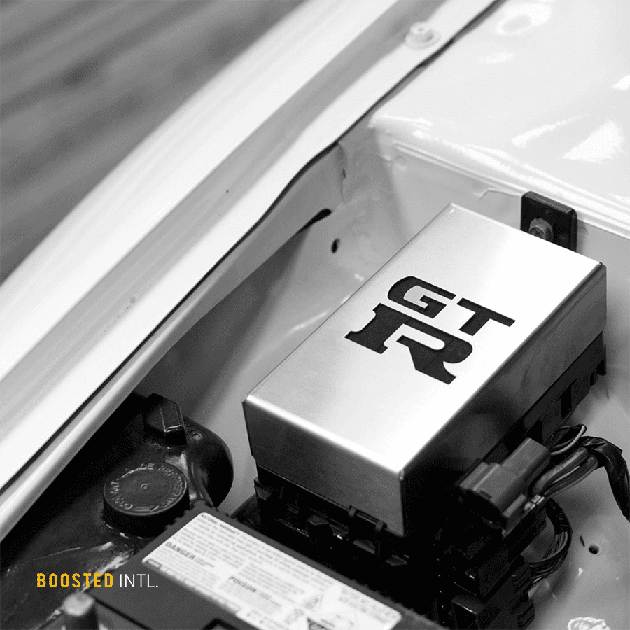 R32 CUSTOM FUSE BOX COVER