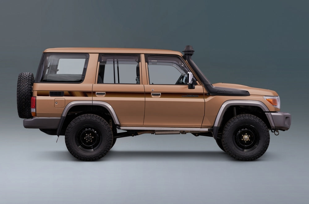 COOMA BODY DECAL KIT : J76-SERIES TOYOTA LAND CRUISER (WAGON)