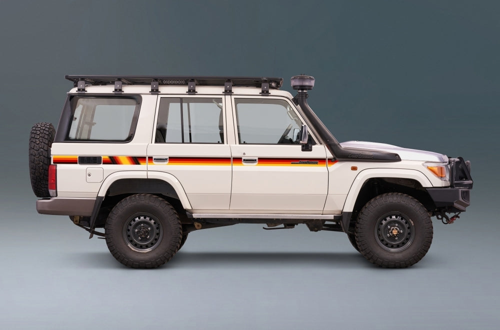 COOMA BODY DECAL KIT : J76-SERIES TOYOTA LAND CRUISER (WAGON)