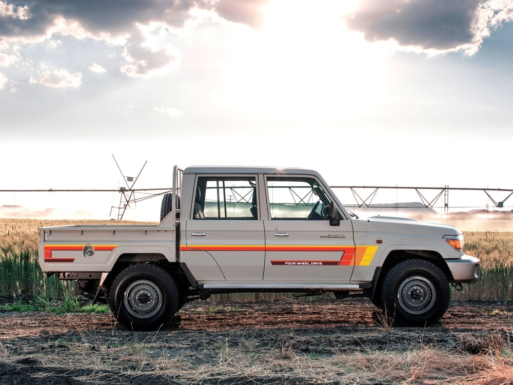 TWEED BODY DECAL KIT : J75/J79-SERIES TOYOTA LAND CRUISER (DUAL-CAB UTILITY)