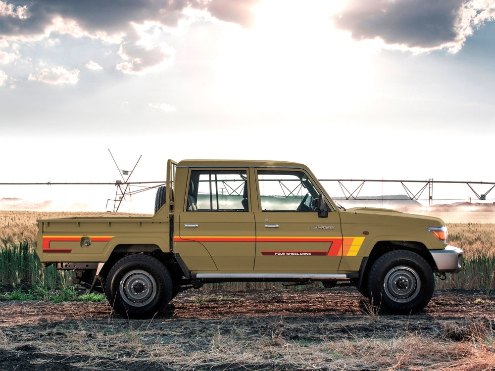 TWEED BODY DECAL KIT : J75/J79-SERIES TOYOTA LAND CRUISER (DUAL-CAB UTILITY)