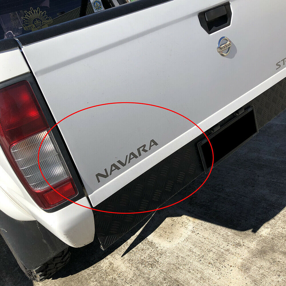 NAVARA TAILGATE DECAL : NISSAN NAVARA (D22/D40)
