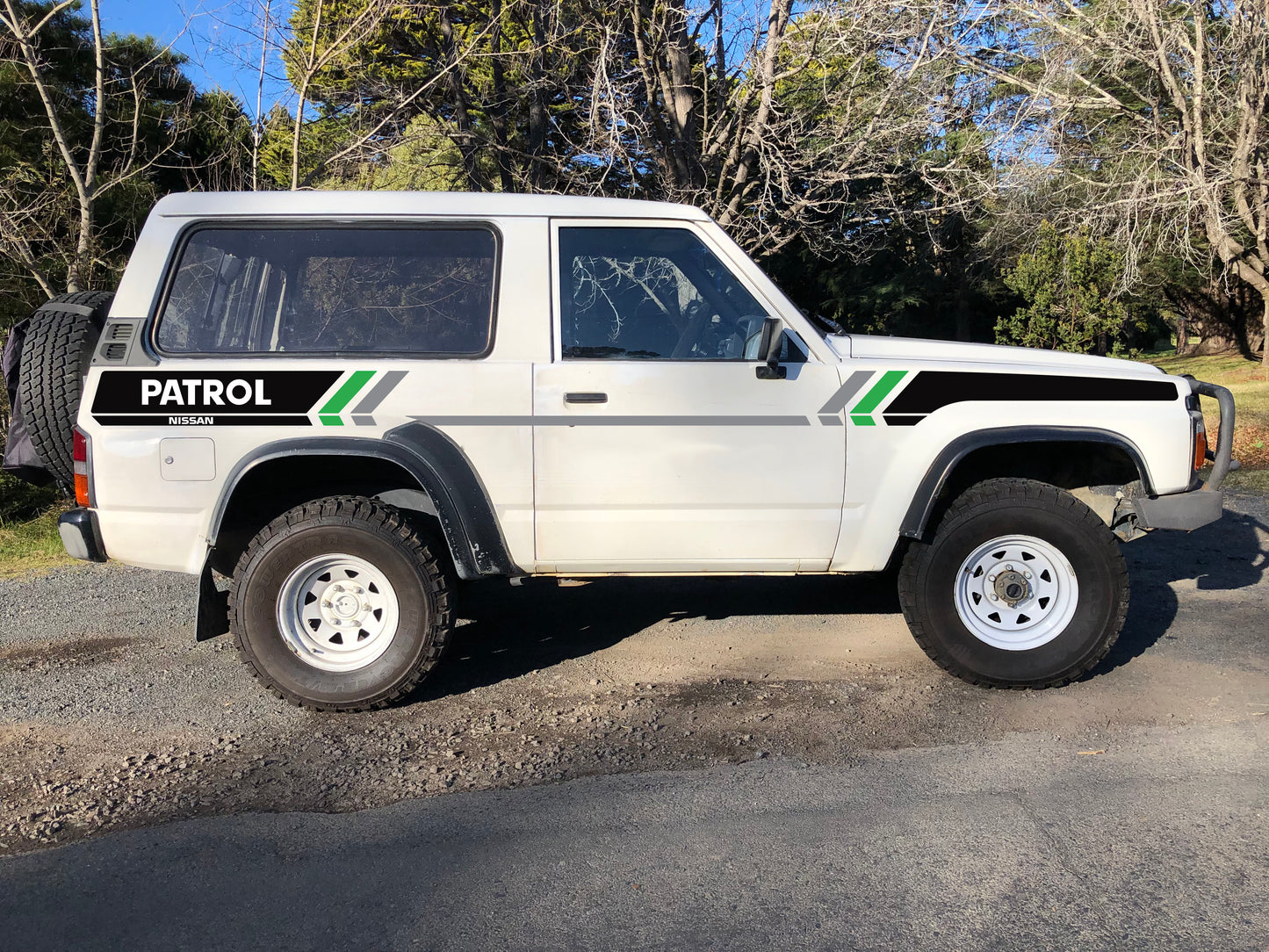 TERRIGAL BODY DECAL KIT : 1987-1997 GQ/Y60 NISSAN PATROL (SWB)