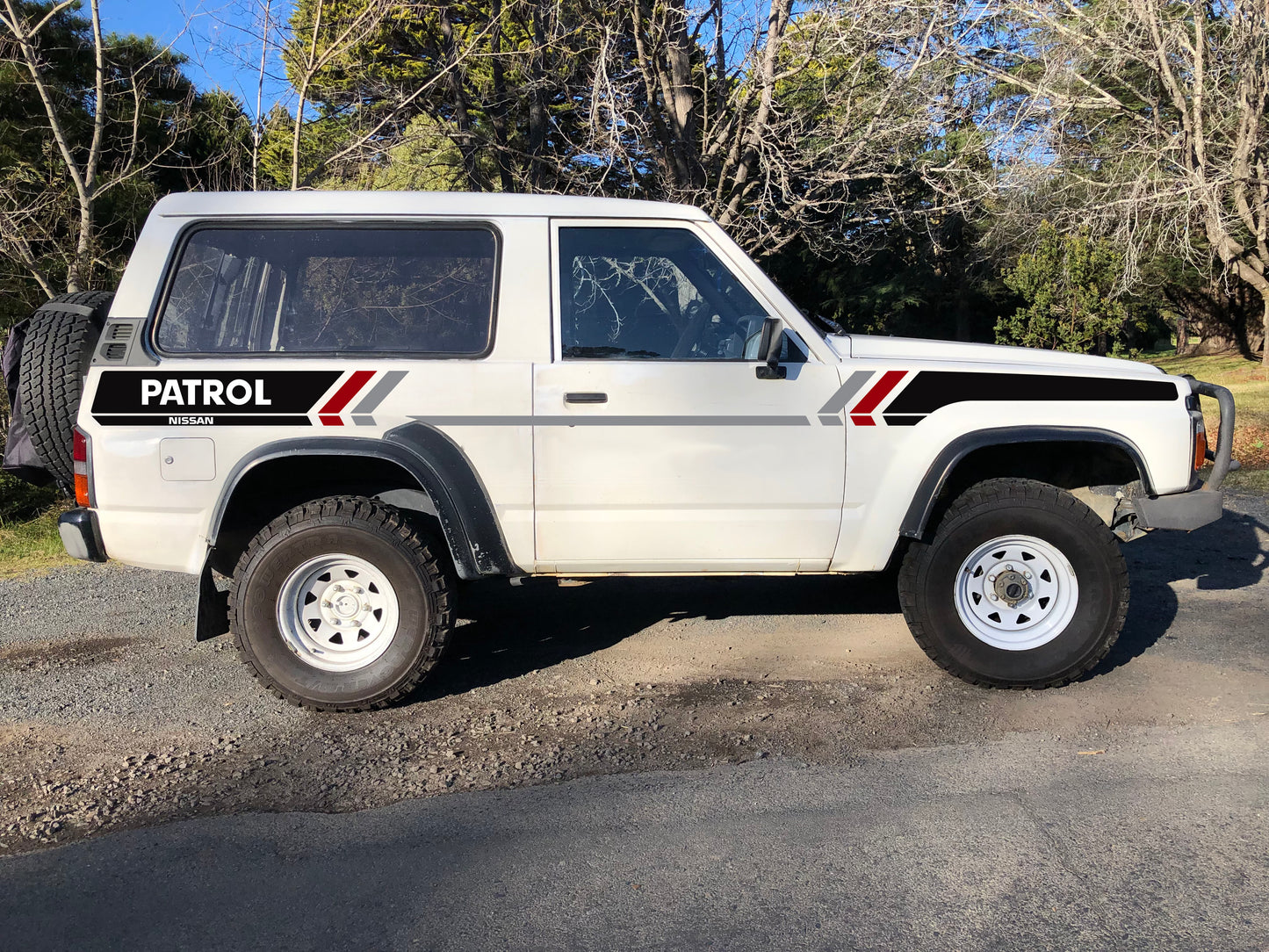TERRIGAL BODY DECAL KIT : 1987-1997 GQ/Y60 NISSAN PATROL (SWB)