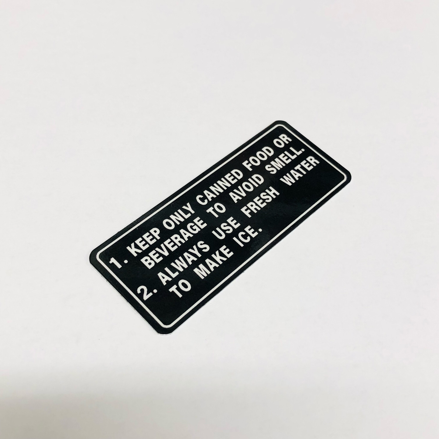 ICE MAKER CAUTION PLATE (VERSION 1) : 60-SERIES LANDCRUISER