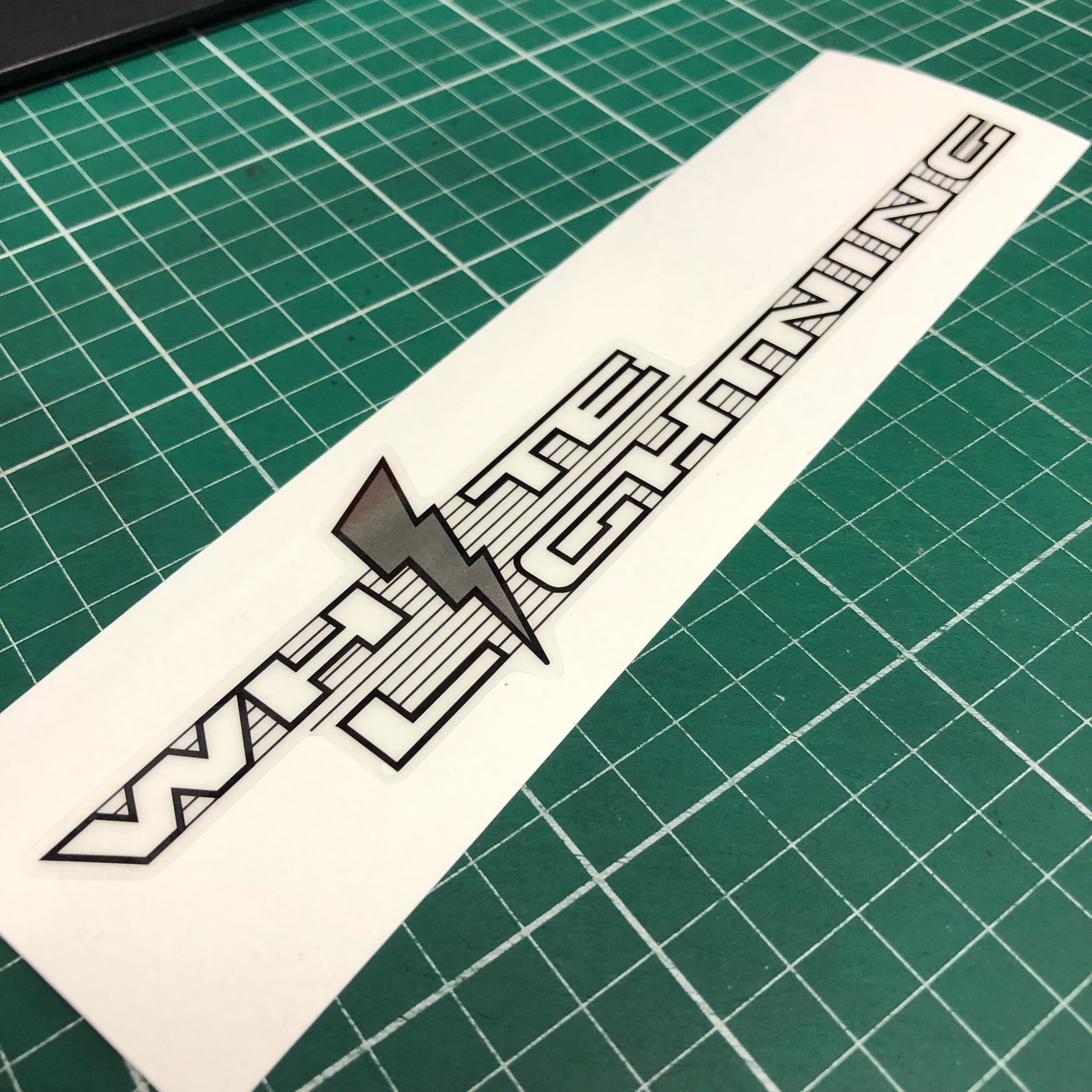 WHITE LIGHTNING BODY STRIPE KIT : TOYOTA LAND CRUISER 60-SERIES