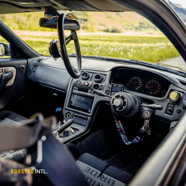 VENT MOUNT GAUGE HOLDER : NISSAN SKYLINE R33 (GTR/GTST)
