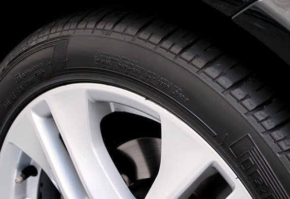 TIRE BLACK WAX