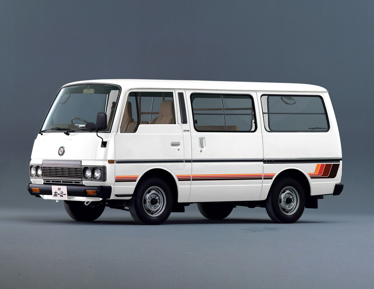 SEATTLE BODY DECAL KIT : NISSAN URVAN (E23)