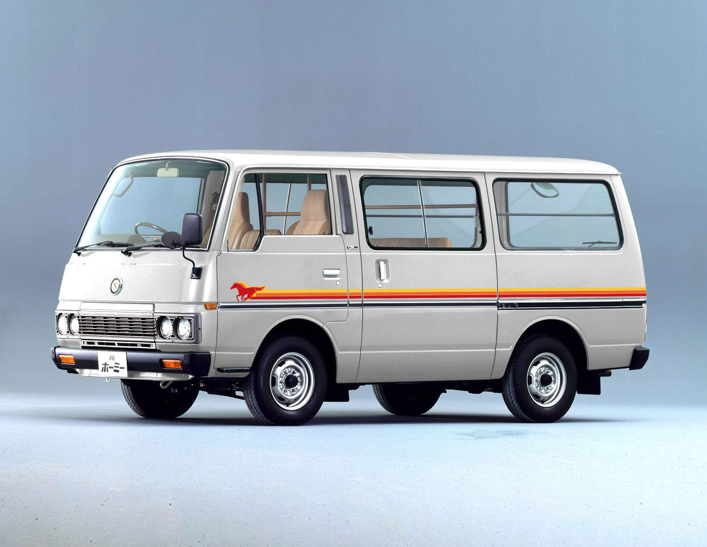KINGSTON BODY DECAL KIT : NISSAN URVAN (E23)