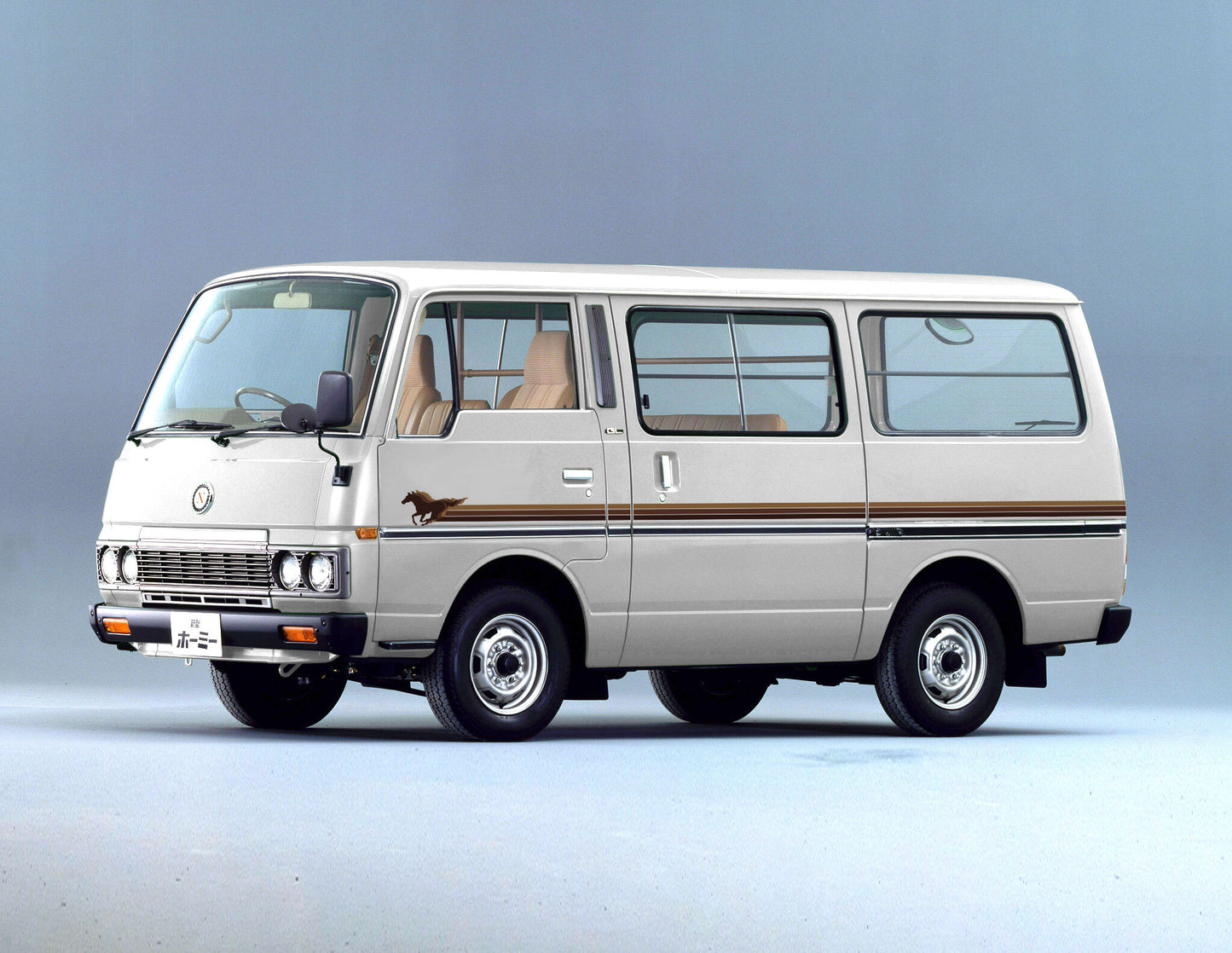 KINGSTON BODY DECAL KIT : NISSAN URVAN (E23)