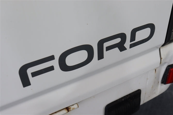 REPRODUCTION FORD TAILGATE DECAL : FORD COURIER (1996-1999)