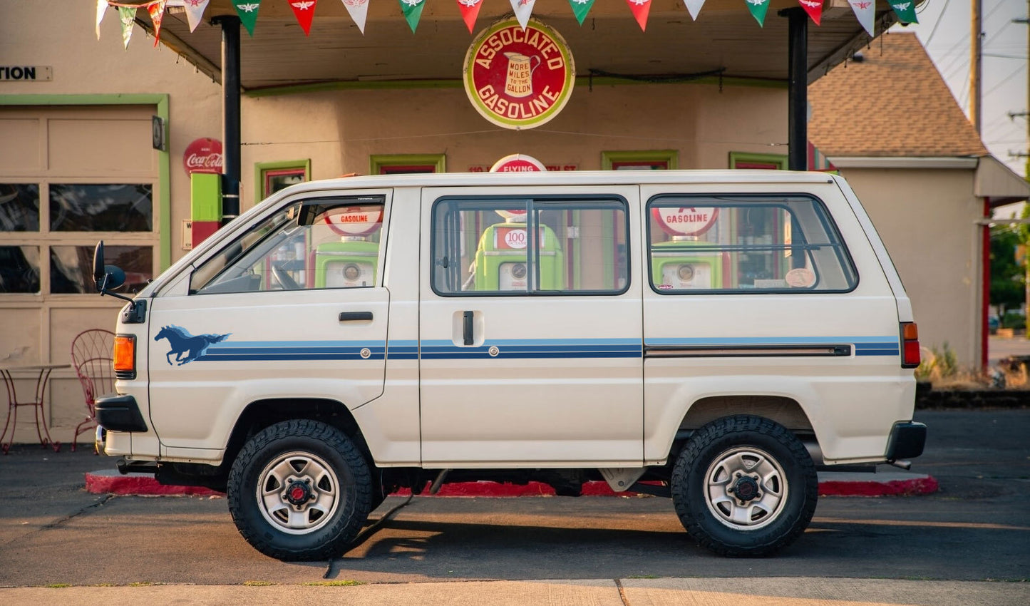 KINGSTON BODY DECAL KIT : TOYOTA LITEACE GEN-3 (1985-2007)