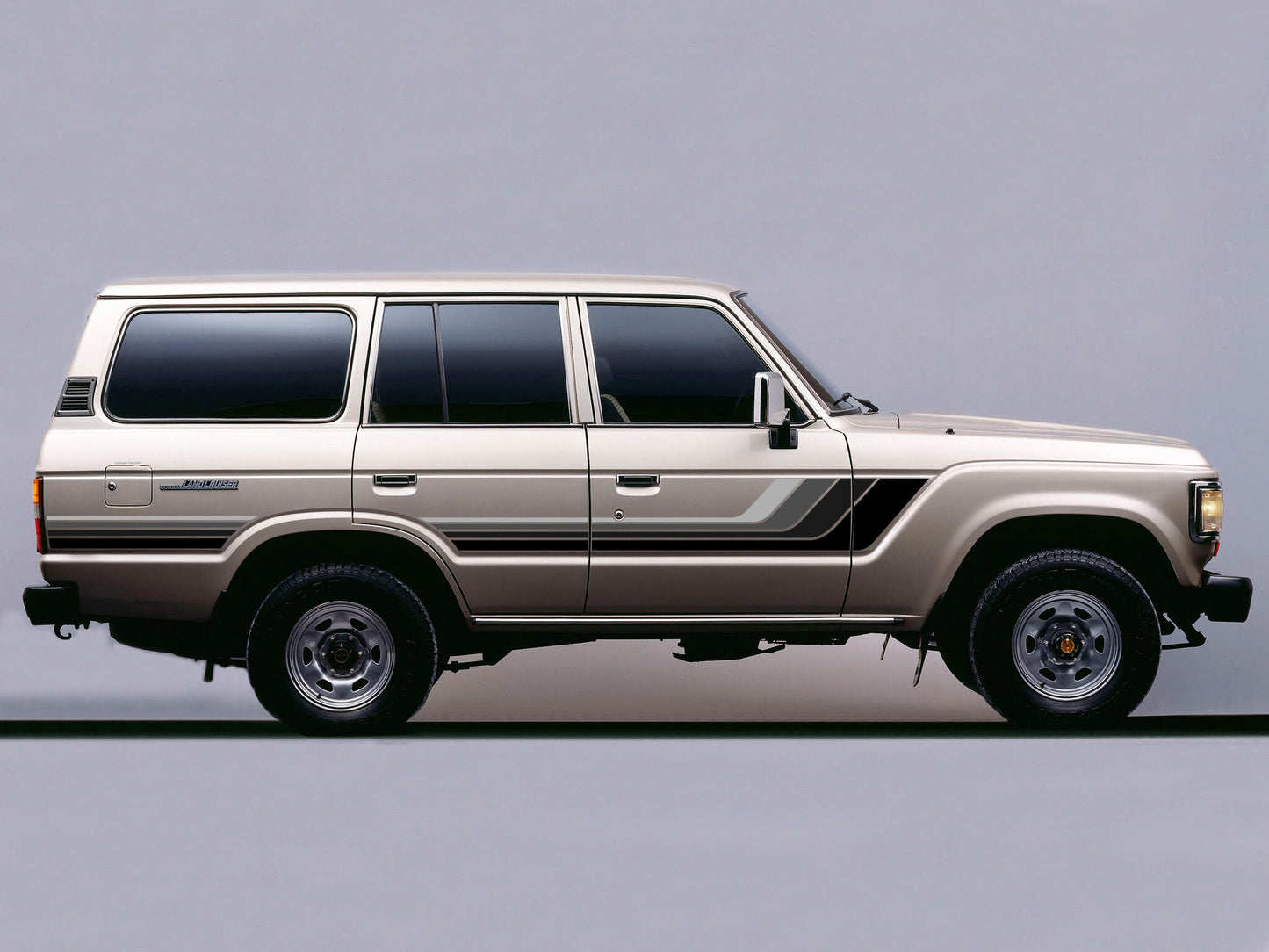 SEATTLE MK-II BODY DECAL KIT : J60 TOYOTA LAND CRUISER