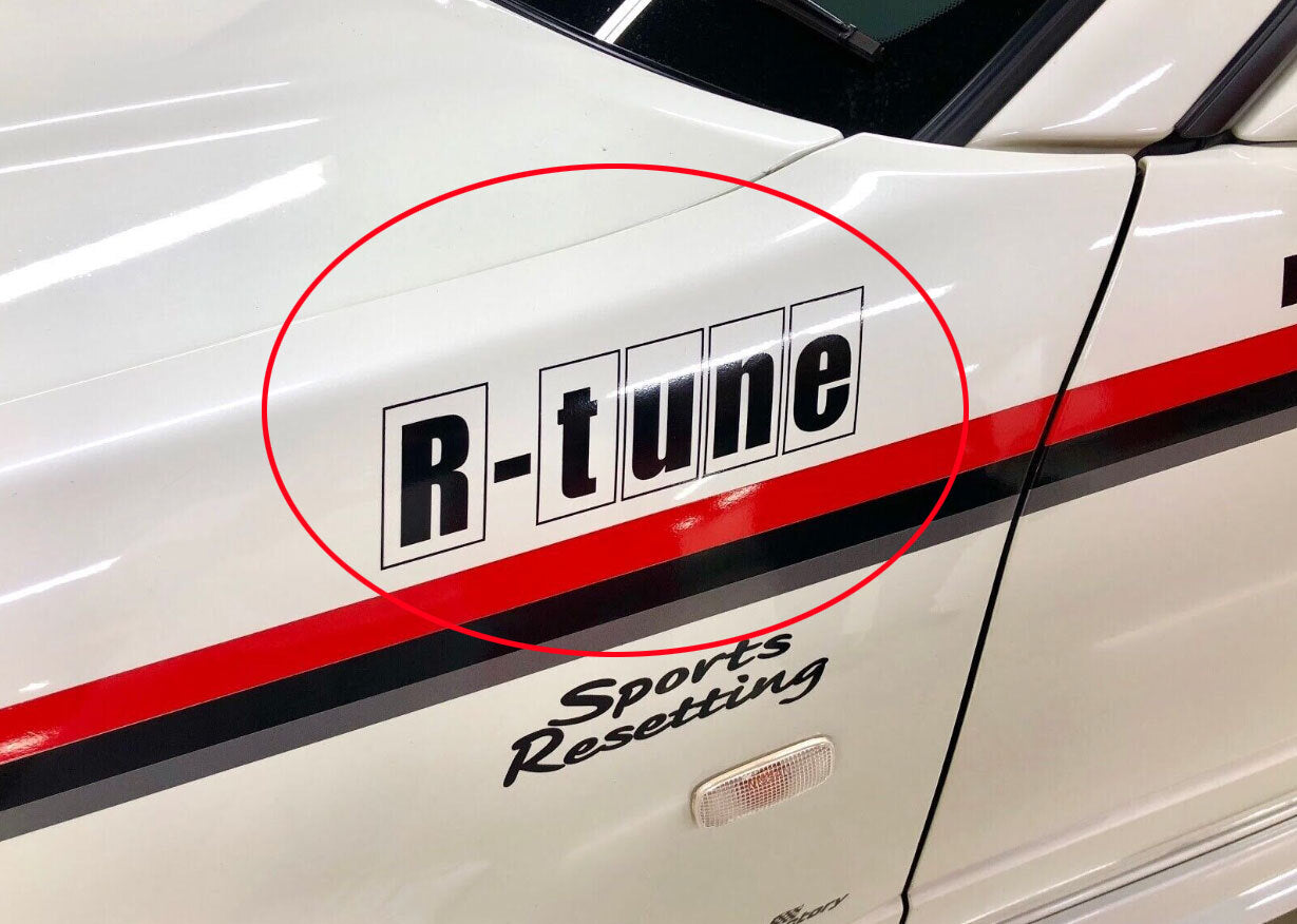 R-TUNE FENDER DECAL : NISSAN SKYINE R34
