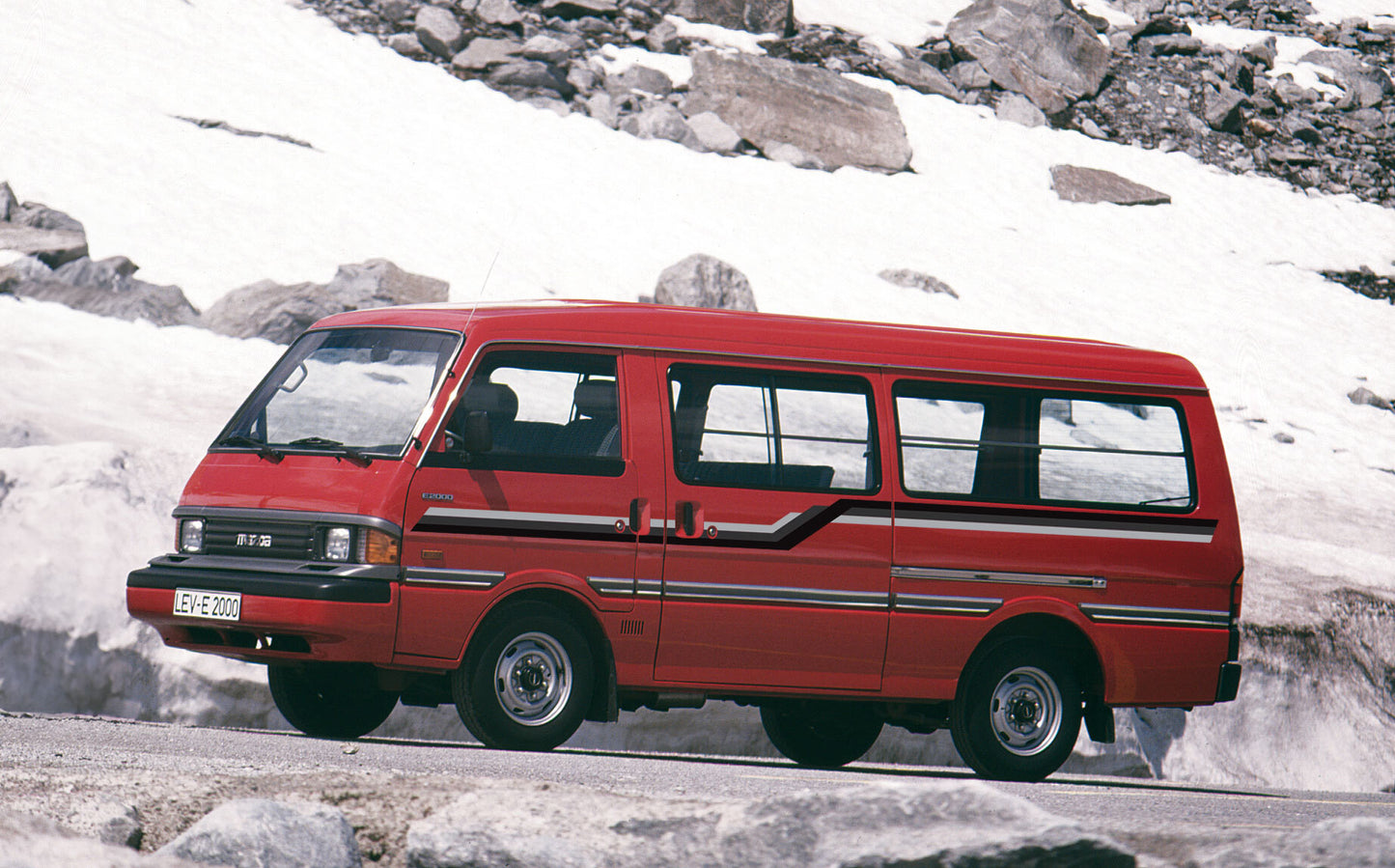 MARYBOROUGH BODY DECAL KIT : MAZDA E-SERIES (1977-1983)
