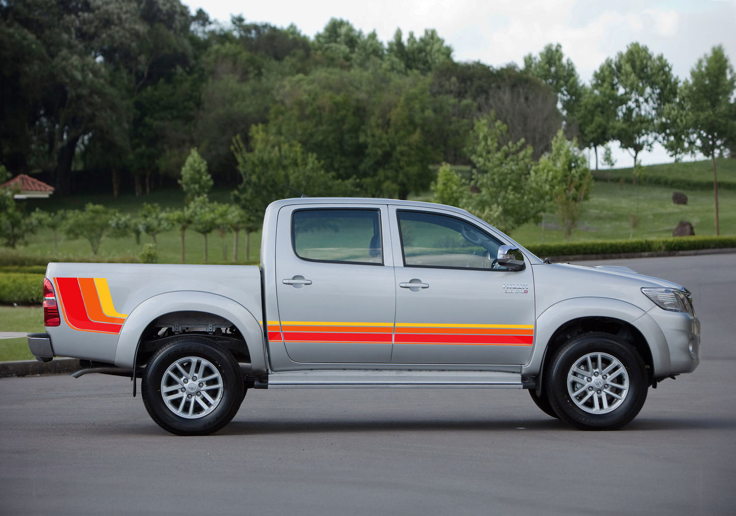 RENMARK BODY DECAL KIT : GEN-7 TOYOTA HILUX (2004-2015)