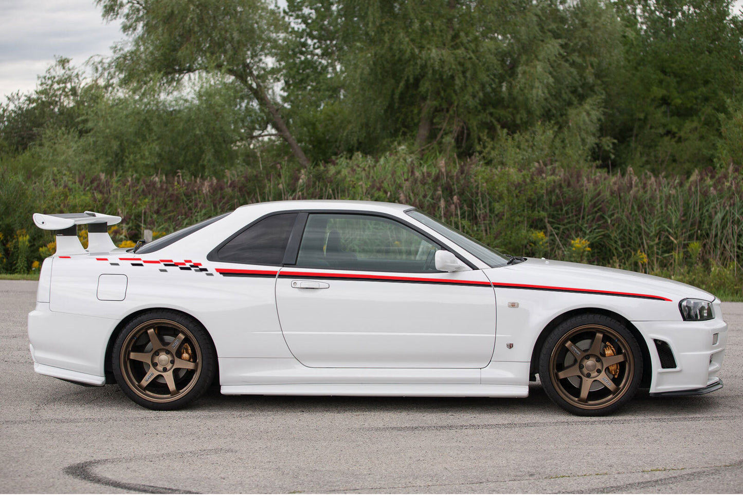 NISMO INSPIRED R-TUNE BODY DECAL KIT : NISSAN SKYLINE R34