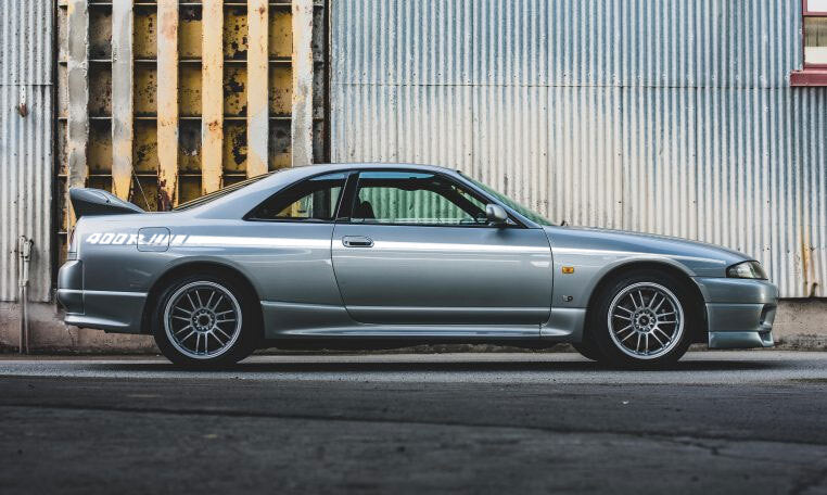 NISMO INSPIRED 400R BODY DECAL KIT : NISSAN SKYLINE R33
