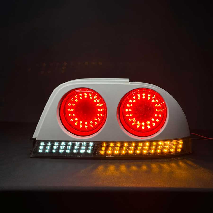 R33 SKYLINE COUPE – LED TAIL LIGHTS