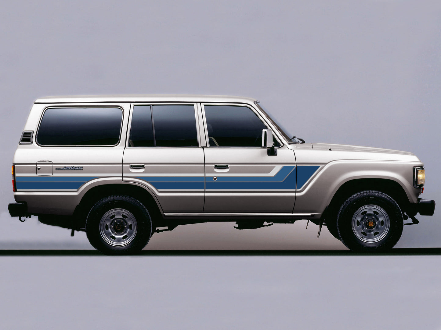 RENMARK BODY DECAL KIT : TOYOTA LAND CRUISER 60-SERIES