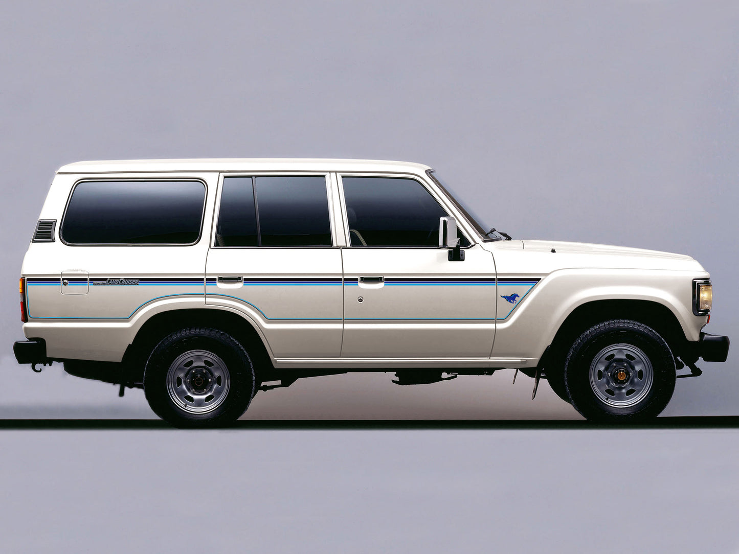 BIRDSVILLE BODY DECAL KIT : TOYOTA LAND CRUISER J60