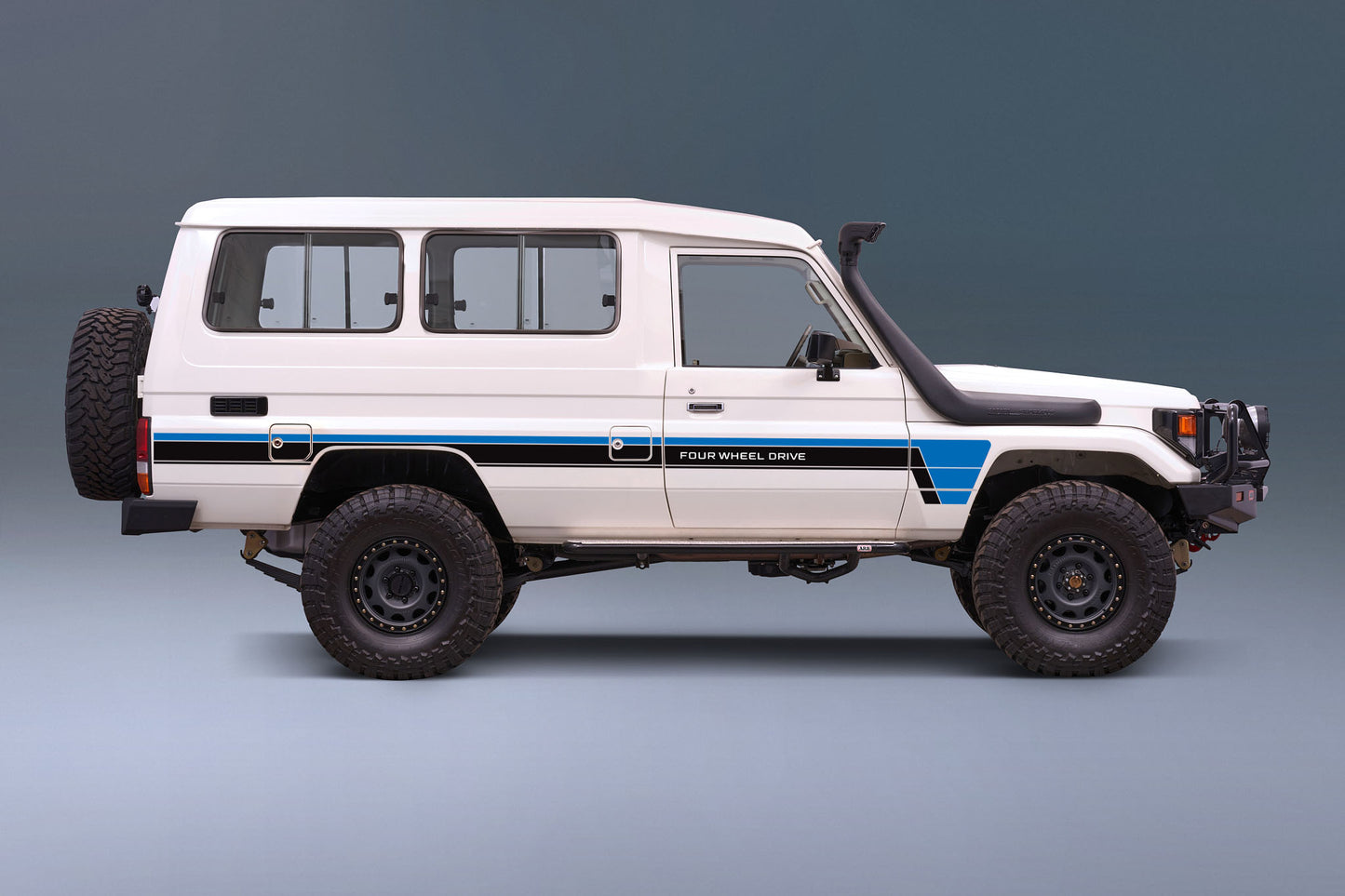 TOOWOOMBA BODY DECAL  KIT : J75-SERIES TOYOTA LAND CRUISER (TROOP CARRIER)