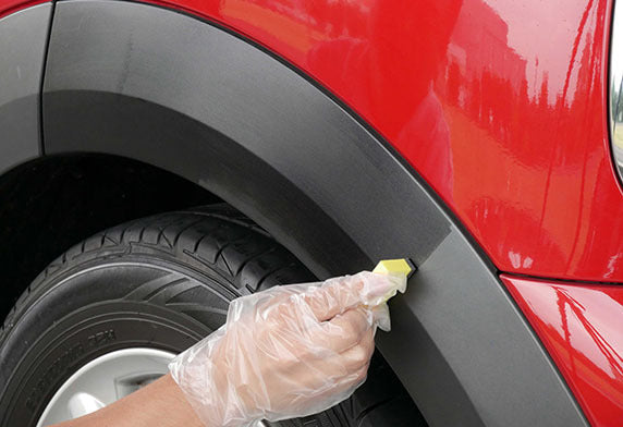 RUBBER & PLASTIC RESTORATION AGENT