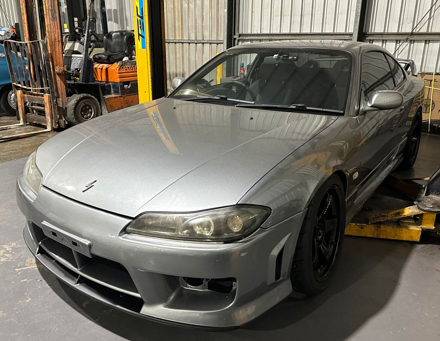PLASTIC AERO-STYLE FRONT BUMPER BAR : NISSAN SILVIA S15