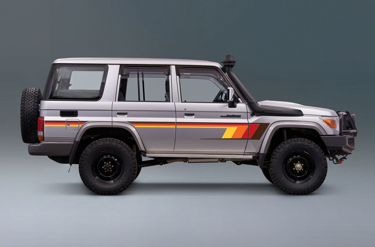 BROOME BODY DECAL  KIT : J76-SERIES TOYOTA LAND CRUISER (WAGON)