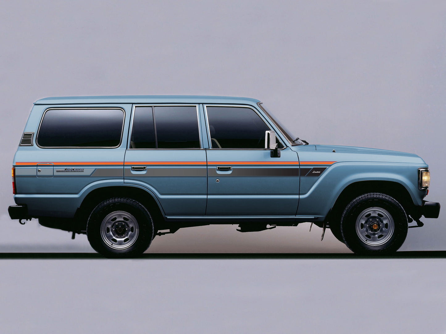 SAVANNAH BODY DECAL KIT : TOYOTA LAND CRUISER 60-SERIES