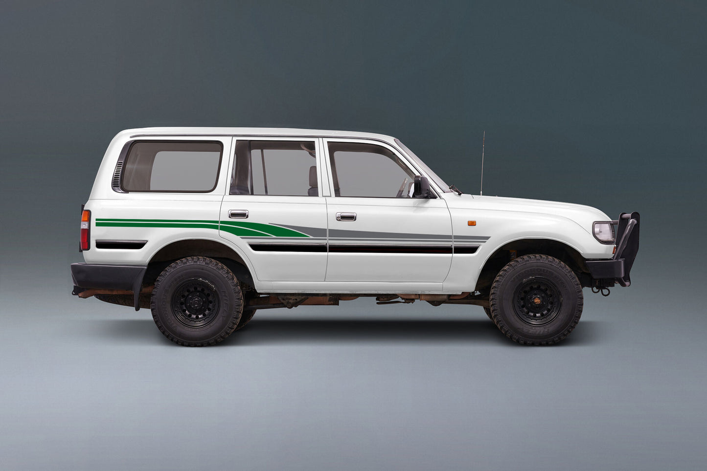 SADDLEWORTH BODY DECAL  KIT : 1990-1994 J80 TOYOTA LAND CRUISER (WAGON)