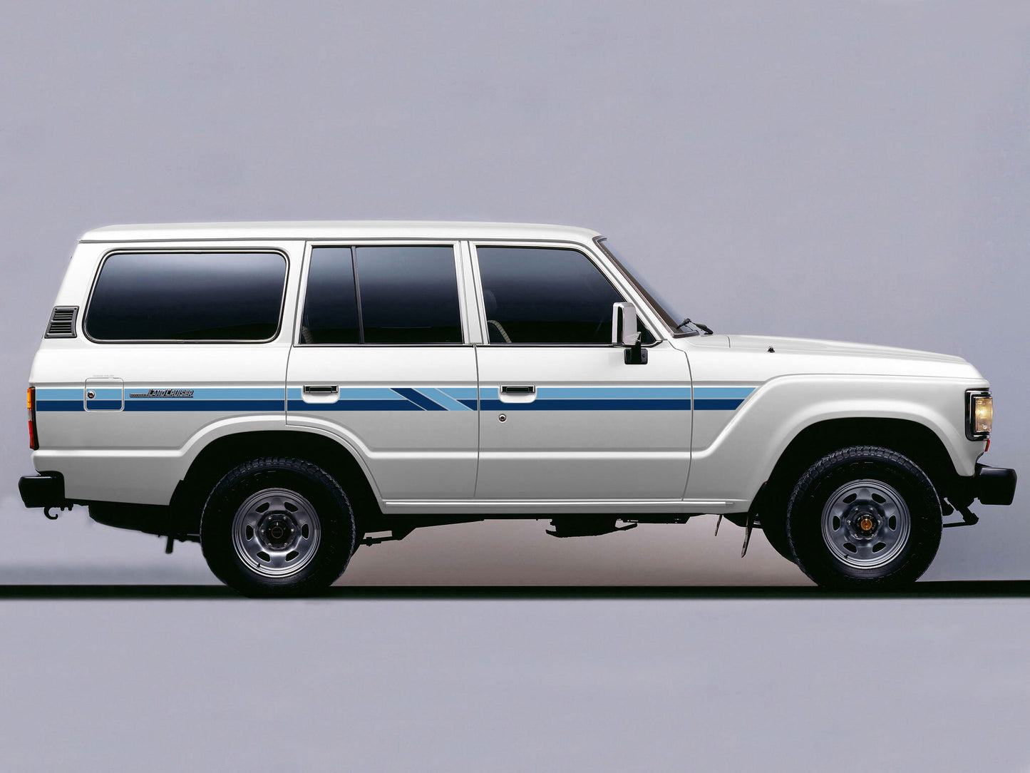 COOTAMUNDRA BODY DECAL KIT : TOYOTA LAND CRUISER 60-SERIES