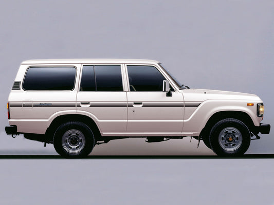 BEACHPORT BODY DECAL KIT : J60 TOYOTA LAND CRUISER